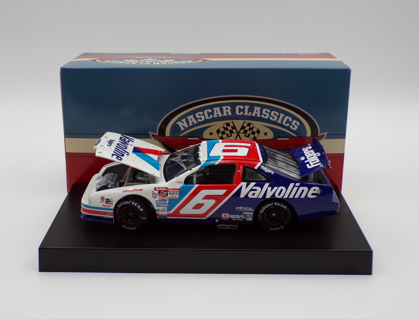 SIGNED 1992 Martinsville Raced Win Diecast